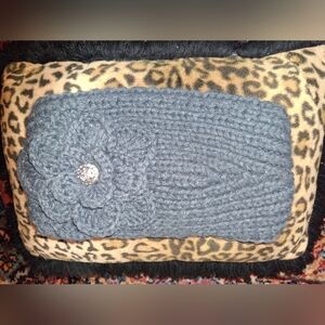 Gray Knit Headband with Flower Detail